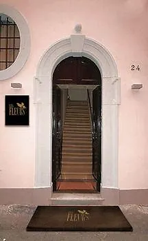 Les Fleurs Luxury House 4*