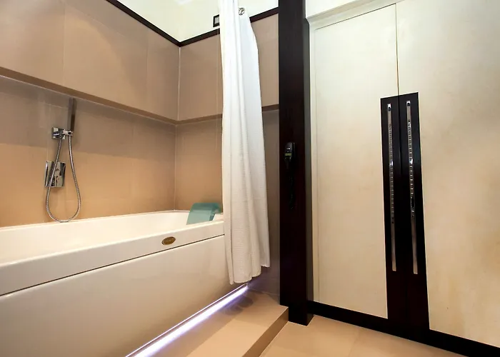 Les Fleurs Luxury House Konukevi 4*